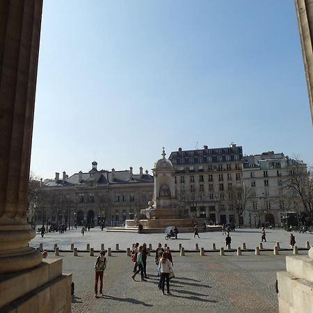 Saint Germain Elegant Chicsuites Paris Room photo