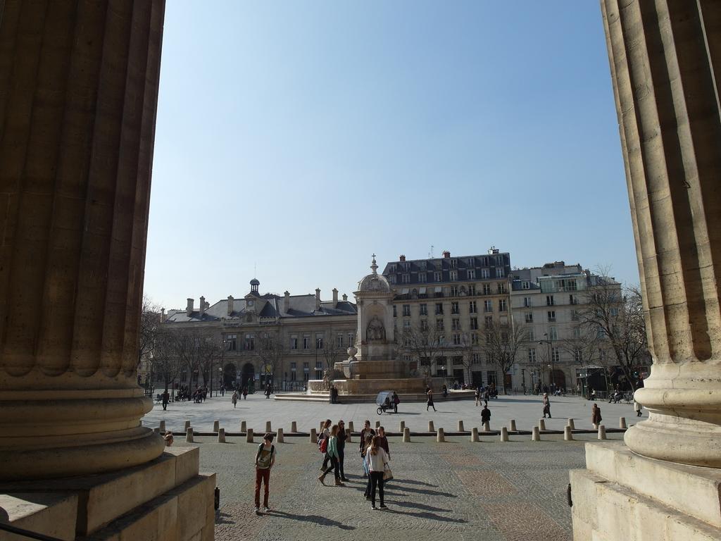 Saint Germain Elegant Chicsuites Paris Room photo