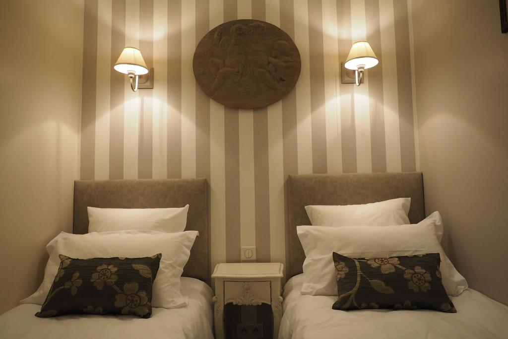 Saint Germain Elegant Chicsuites Paris Room photo